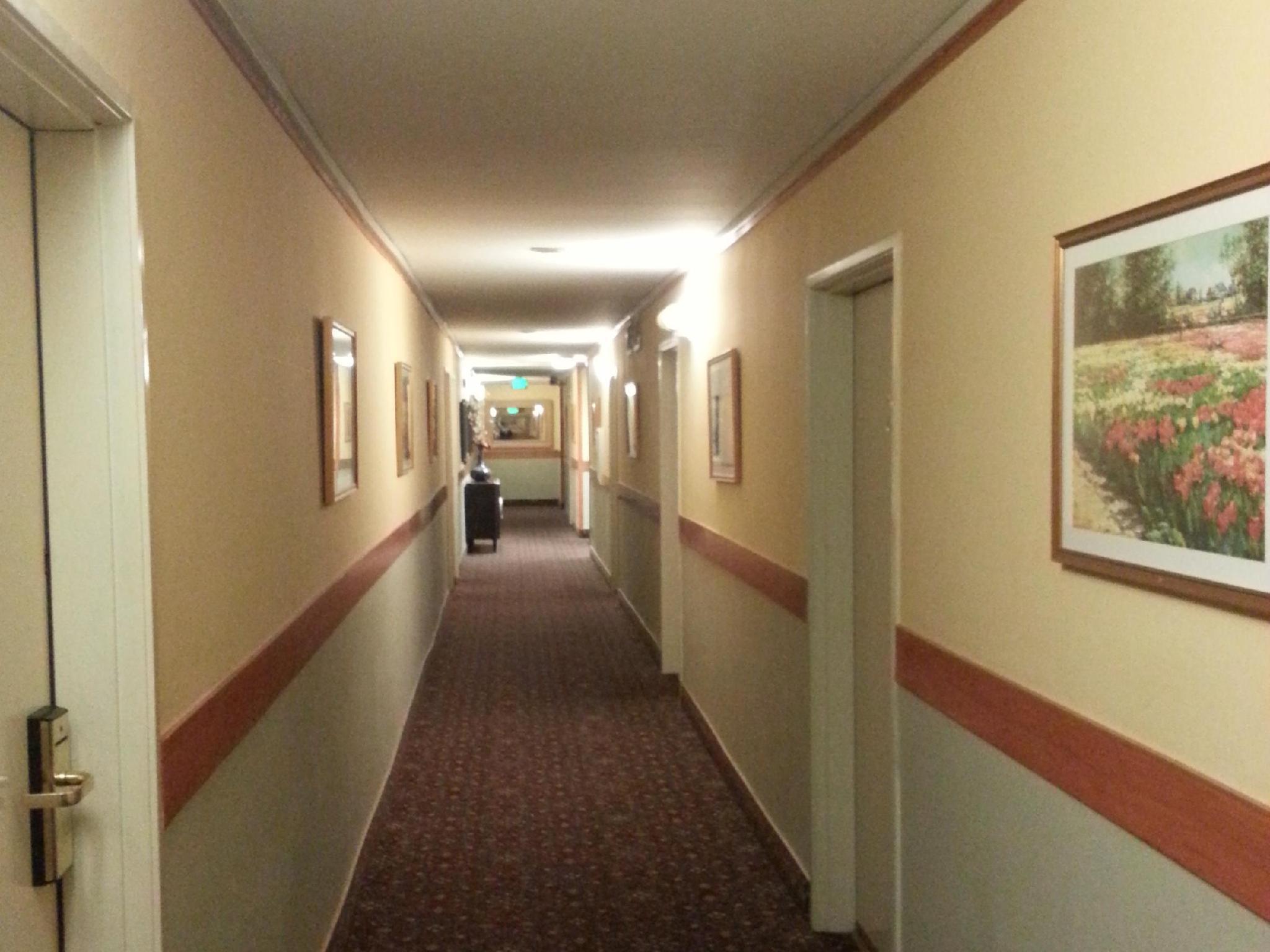 Ramada By Wyndham Los Angeles/Wilshire Center Extérieur photo