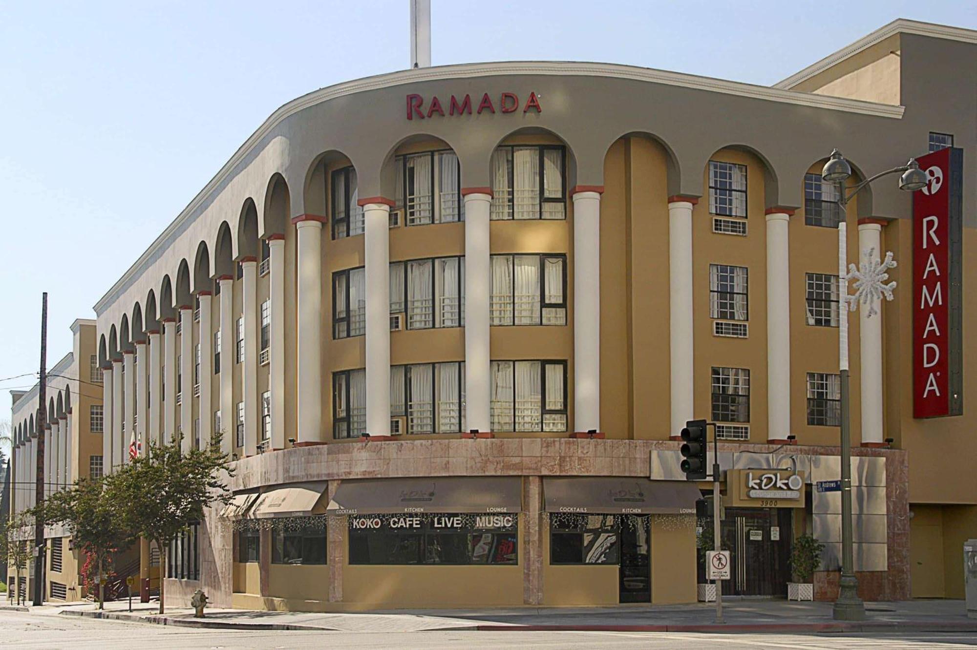 Ramada By Wyndham Los Angeles/Wilshire Center Extérieur photo